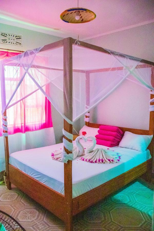 Kilimanjaro Summit Lodge موشي المظهر الخارجي الصورة