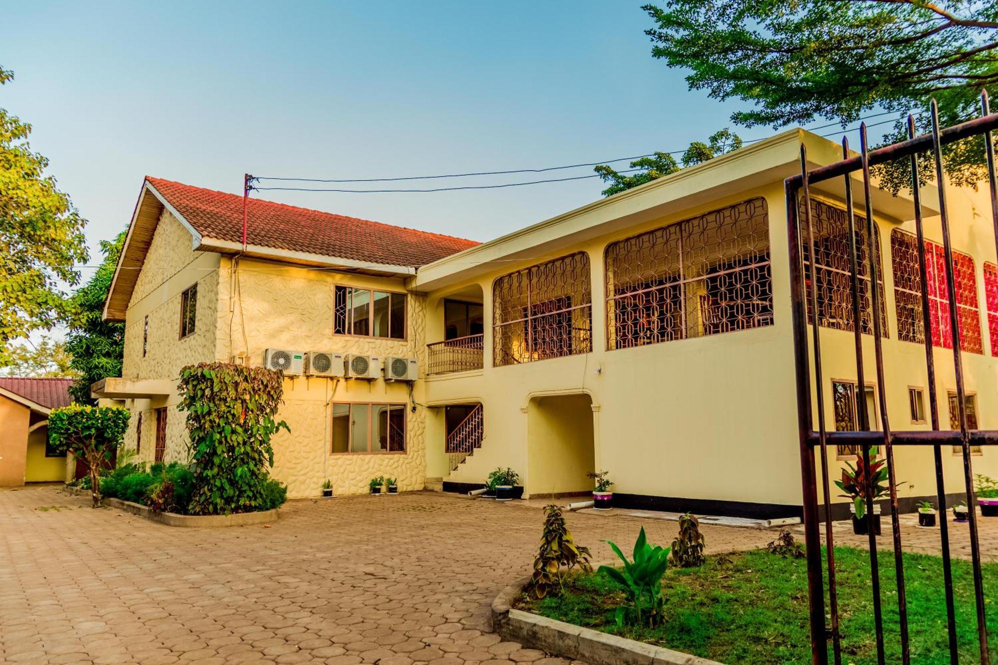Kilimanjaro Summit Lodge موشي المظهر الخارجي الصورة